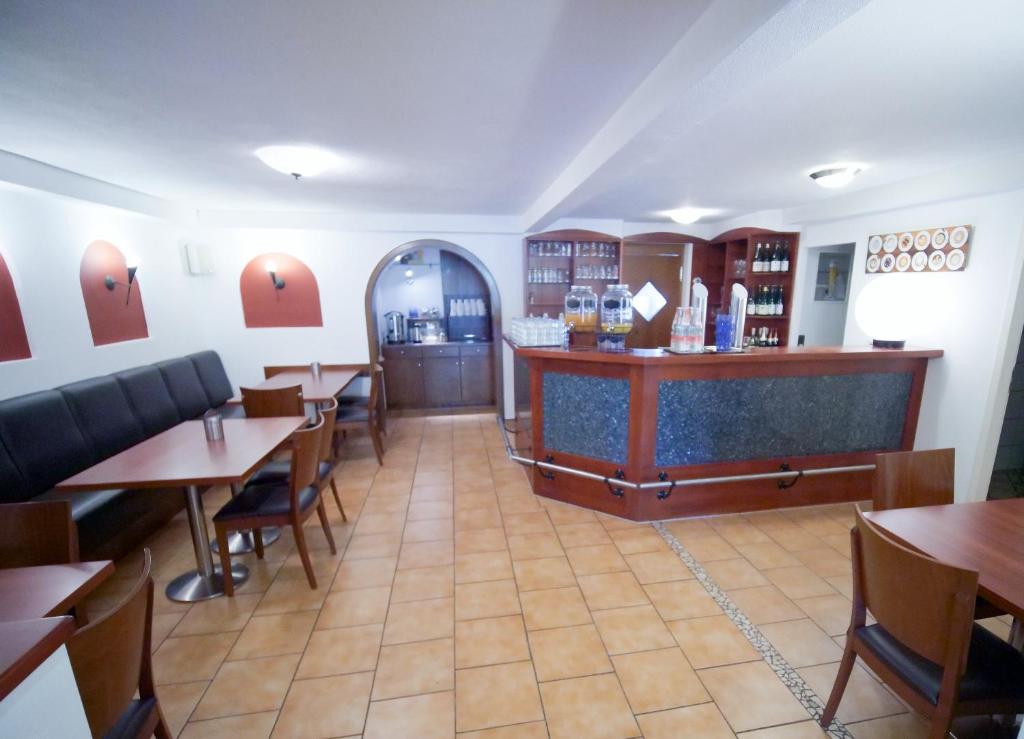 Restaurace v ubytování Gästehaus Parkblick