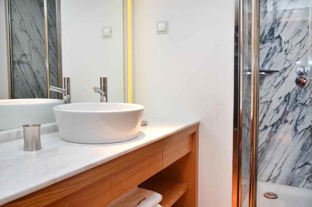 Browns Boutique Hotel - Resim 24