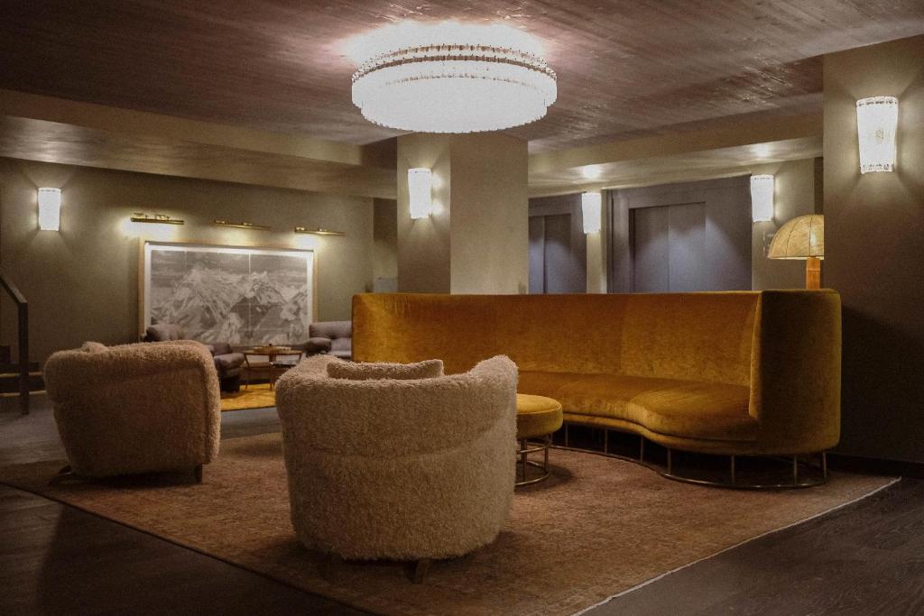 Posezení v ubytování Le Fitz Roy, a Beaumier hotel