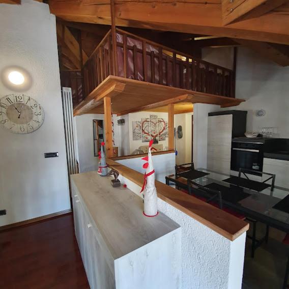 Kuchyň nebo kuchyňský kout v ubytování Agriturismo B&B Chèvres à Cheval