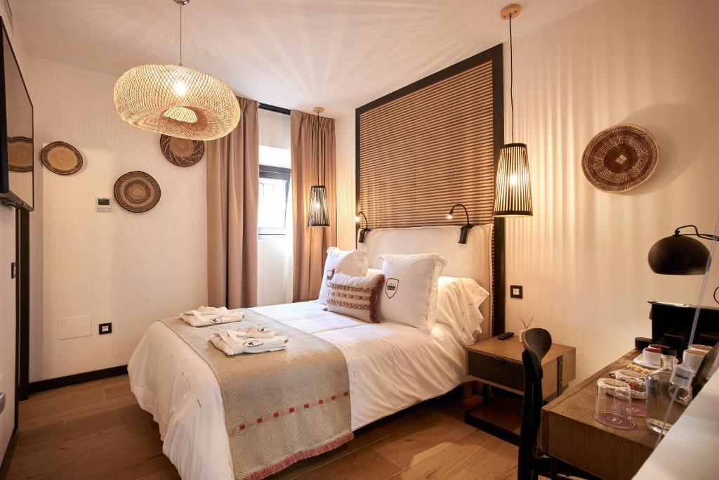 Hotel Santo Cristo La Ciudadela Marbella, Marbella – Güncel ...
