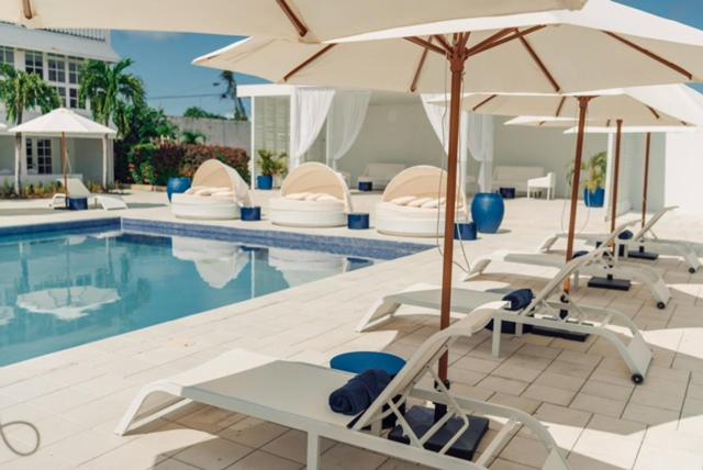 Bazén v ubytování The SoCo House - All-Inclusive nebo v jeho okolí