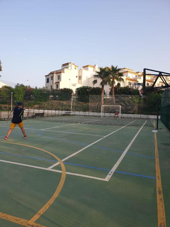 Tenis lub squash w obiekcie Casa Sol y Luna lub w pobliżu