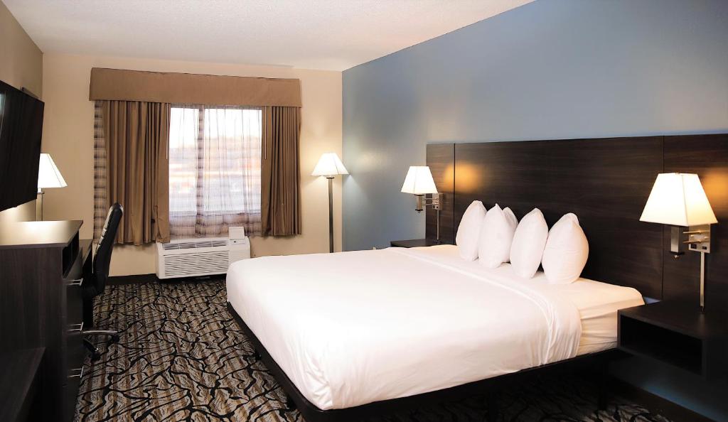 Baymont by Wyndham Jackson/Ridgeland - King Room- Niet Roken