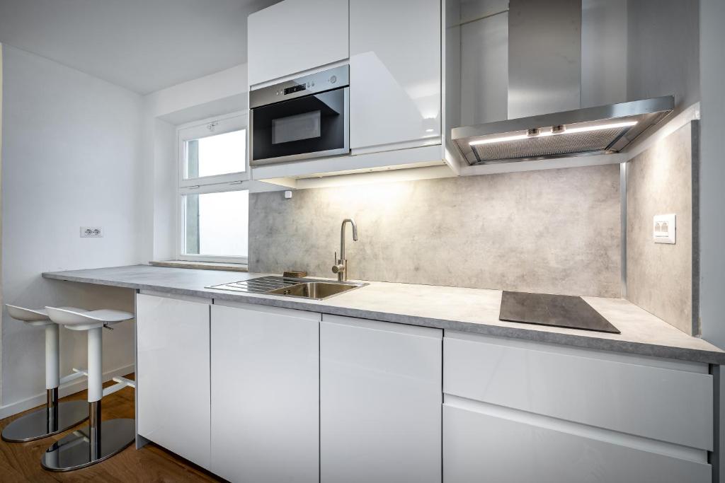 Cucina o angolo cottura di JCL first apt in the hearth of Florence