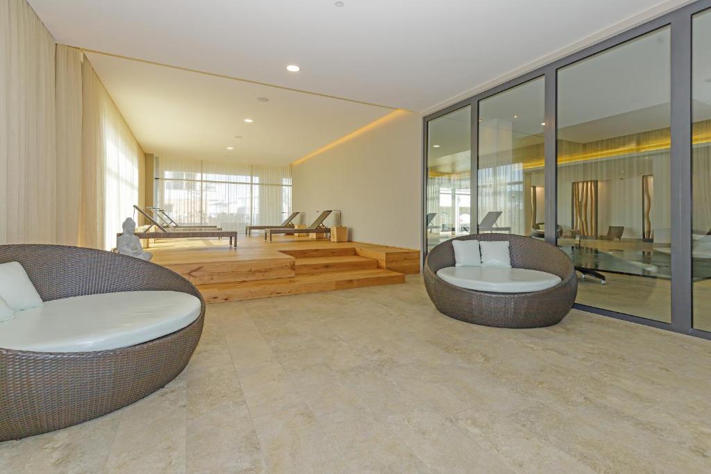 Posezení v ubytování Aparthotel Waterkant Suites - Fewos am Meer mit SPA