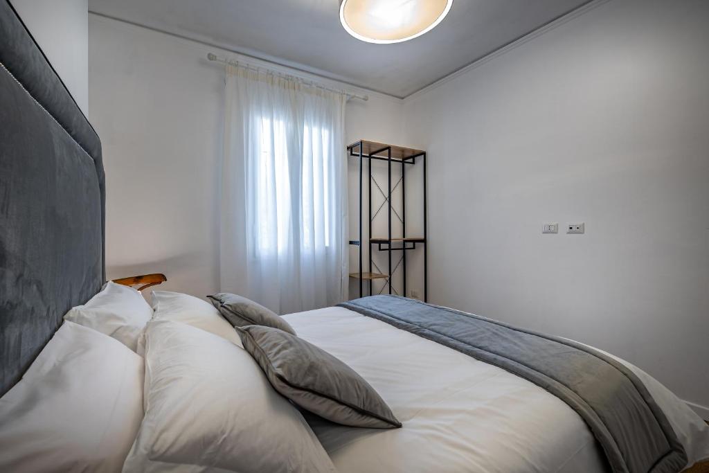 Letto o letti in una camera di JCL first apt in the hearth of Florence