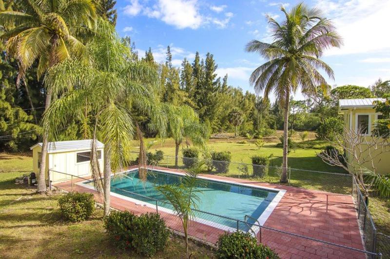 Pine Island Tropical Retreat 2, Saint James City (updated prices 2024)