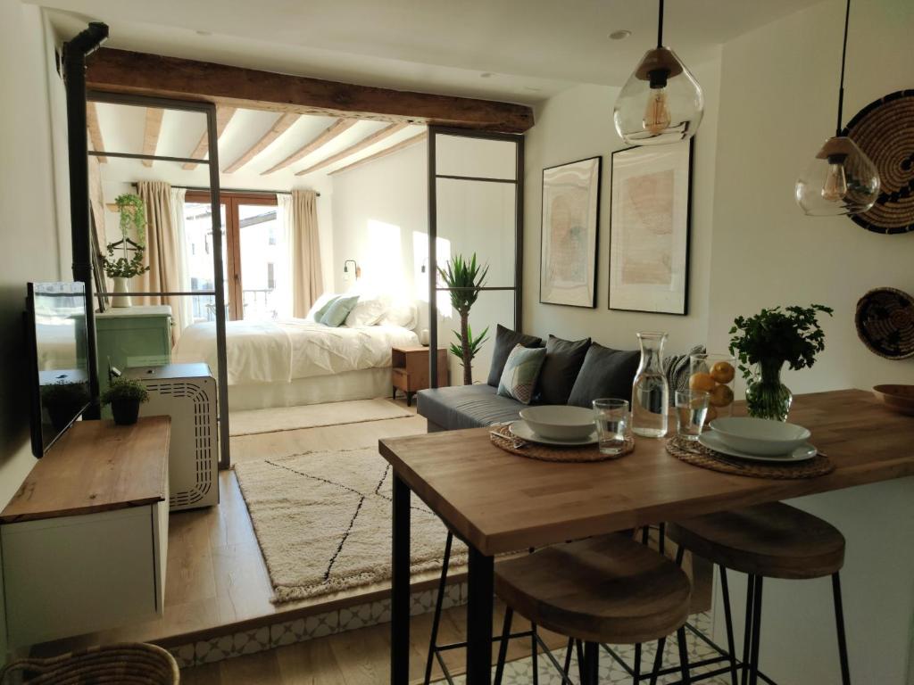 Cathedral Suite Home - 5