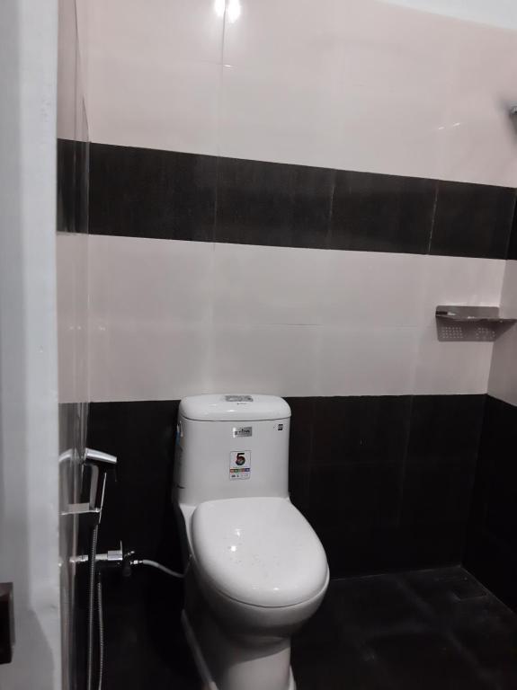 MADAPARAMBIL RESIDENCY - Quarto Duplo Do Orçamento