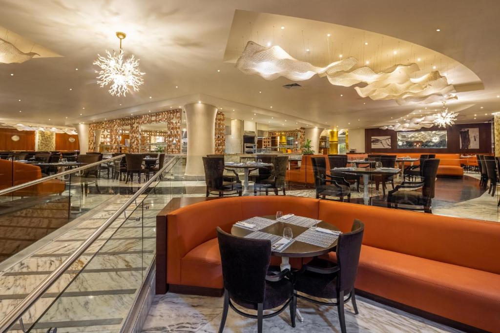 Restaurace v ubytování Moon Palace Nizuc - All Inclusive
