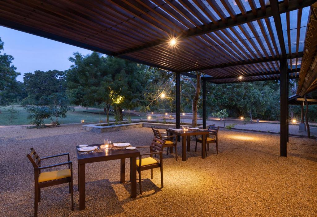 Zahrada ubytování Koragaha Lodge - Yala