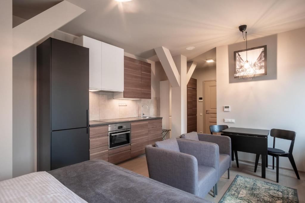 Aparthotel Rimska 14 - 19