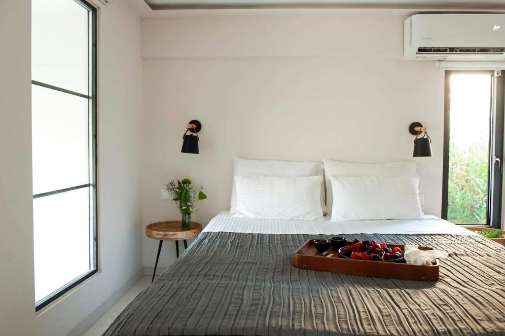 Posteľ alebo postele v izbe v ubytovaní Corfu Town Stylish Twin Apartment
