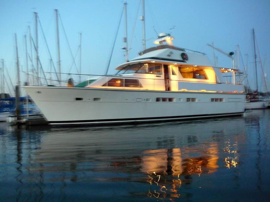 Super Yacht Temptation with a Hot Tub Jacuzzi on the South Coast UK