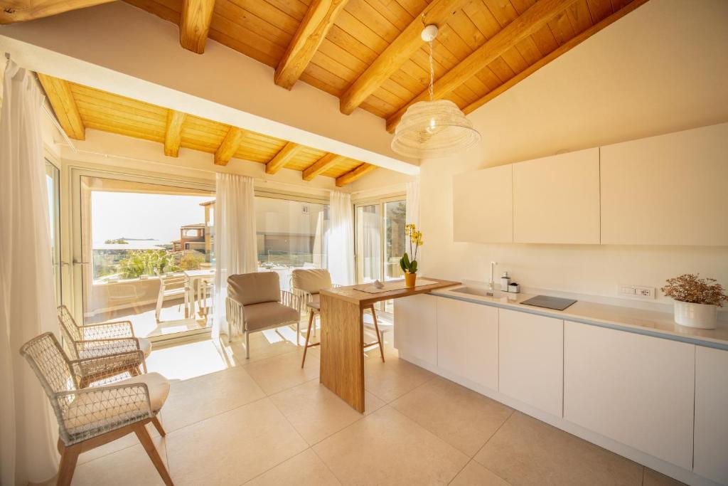 Kuchyň nebo kuchyňský kout v ubytování Domu Simius Life Style Hotel