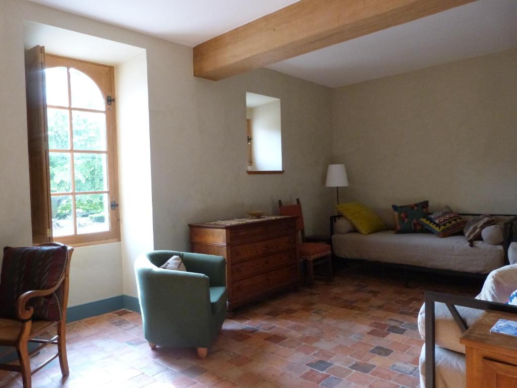 Posezení v ubytování Manoir du Plessis au Bois