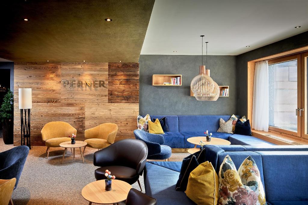 Posezení v ubytování Alpenhotel Perner