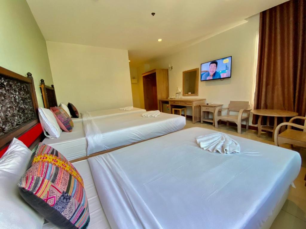 At Ruam Chok Hotel - Resim 28