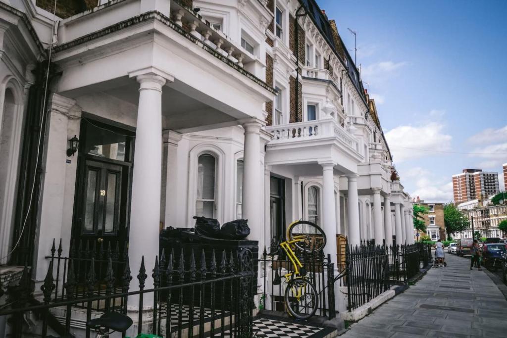 Charming Studio near Shepherds Bush and Kensington
