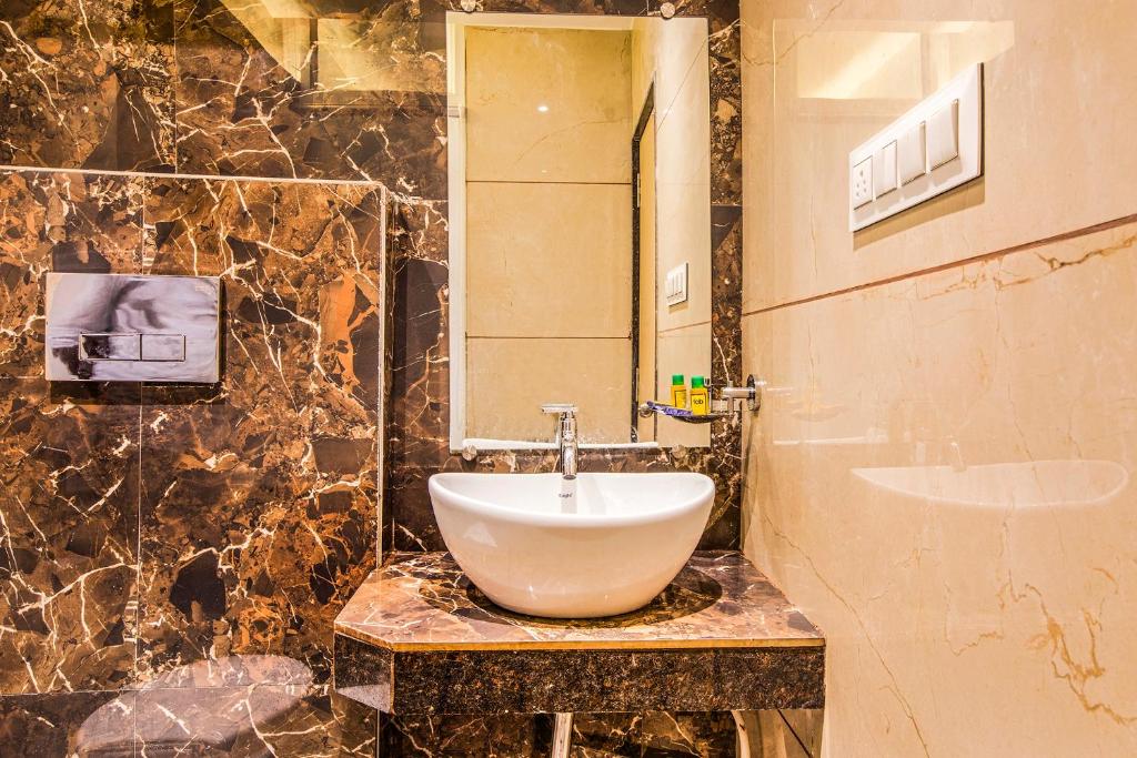 Koupelna v ubytování FabHotel Spring inn - Nr Borivali Station