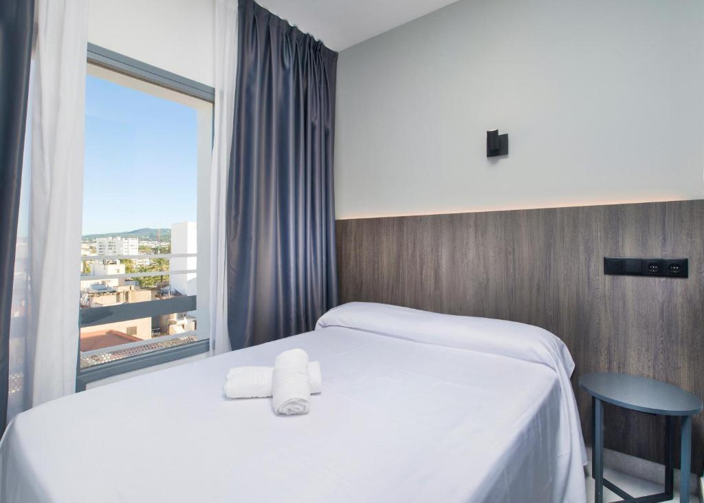 Hotel Base, San Antonio – Precios actualizados 2022