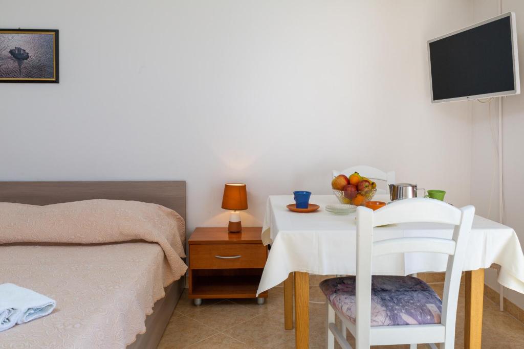 Seaview Apartments Grizelj - Estudio Con Balcón