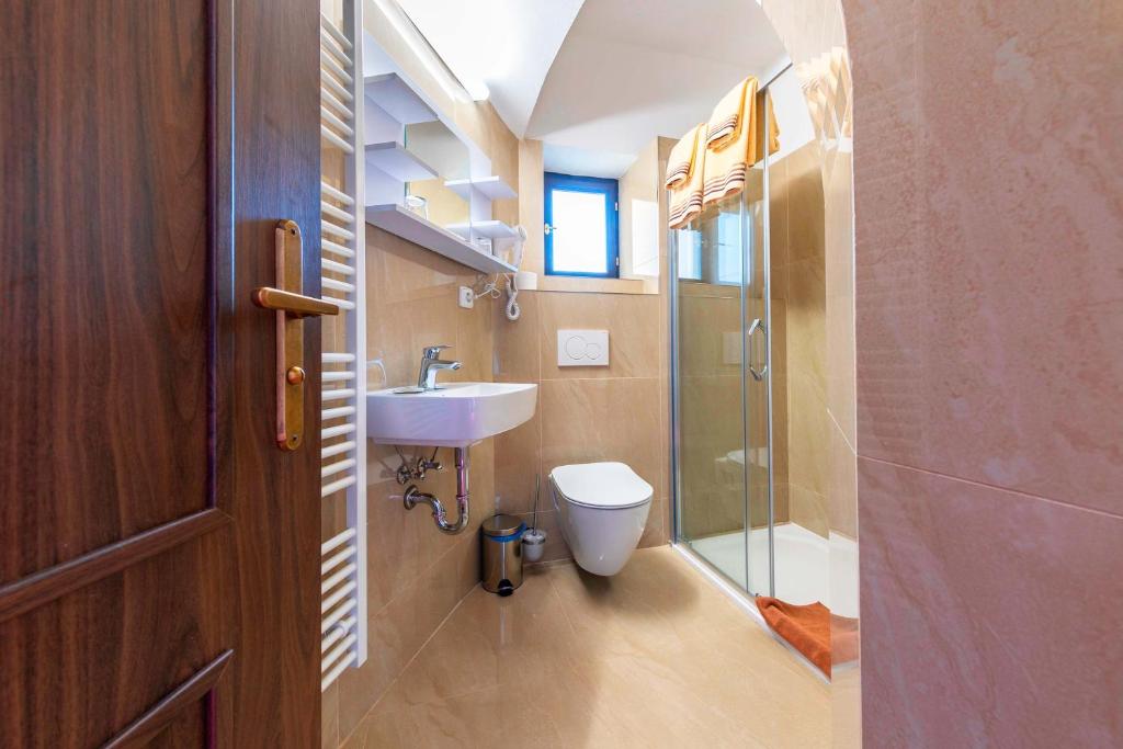 Vila Lovcu králových - Resim 24