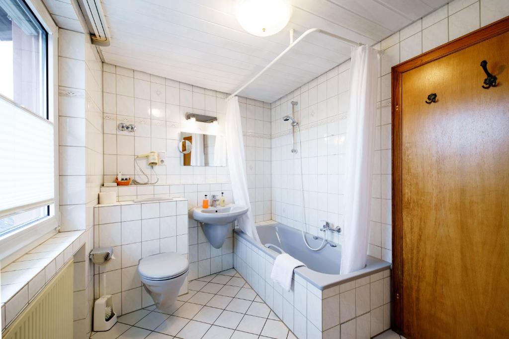 Hotel Rüdesheimer Hof - Double Room