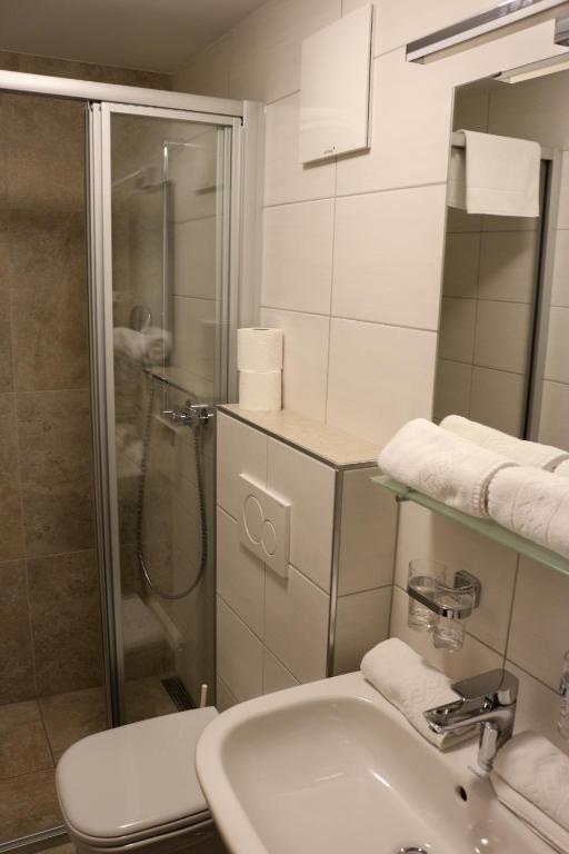 Koupelna v ubytování Haus Alpina