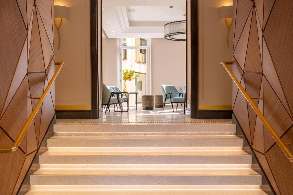 Hôtel Apollinaire Nice - Resim 43