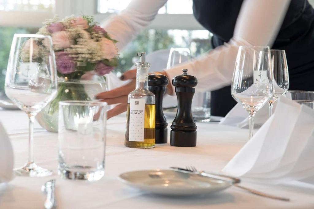 Zollenspieker Fährhaus - Resim 29