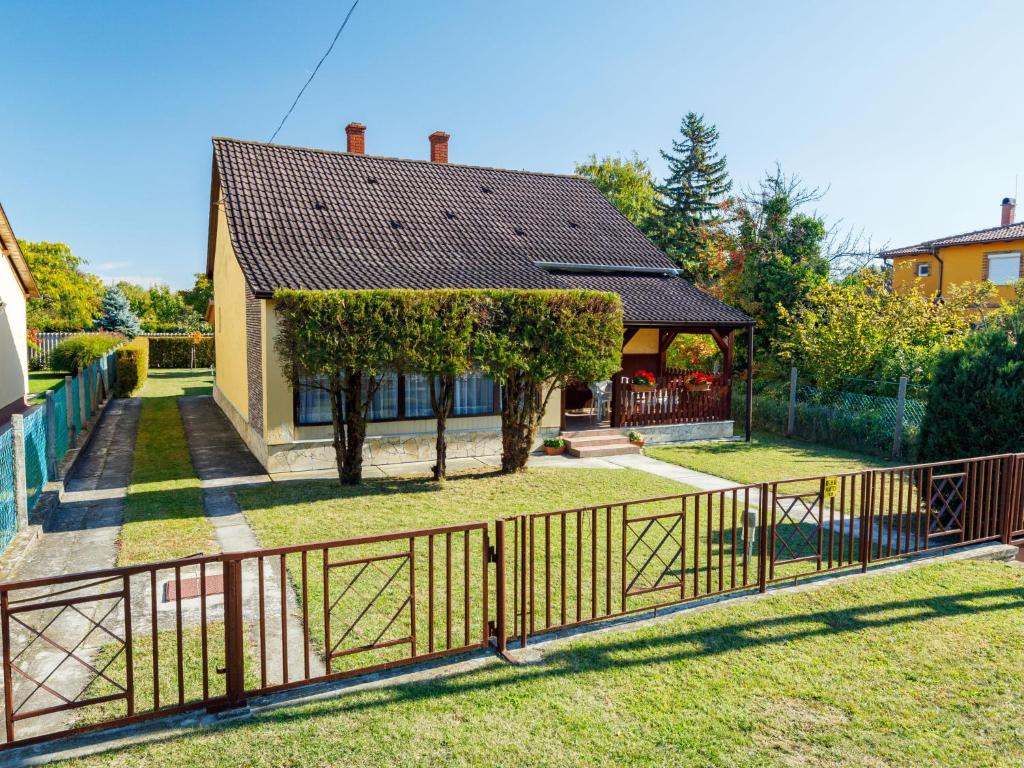 Vonkajšia záhrada v ubytovaní Holiday Home Canale by Interhome