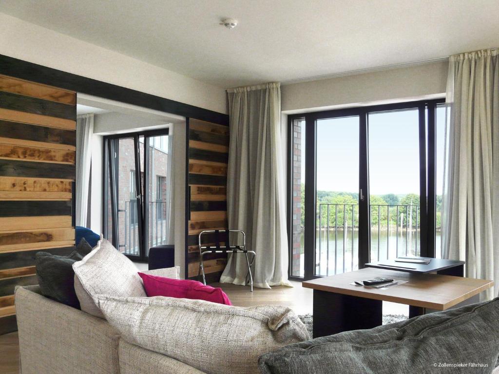 Zollenspieker Fährhaus - Resim 12