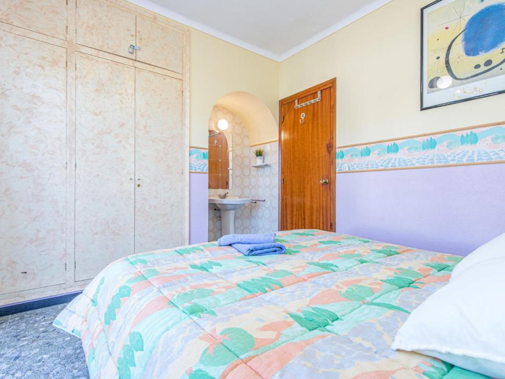 Postel nebo postele na pokoji v ubytování Holiday Home Erbanozi by Interhome