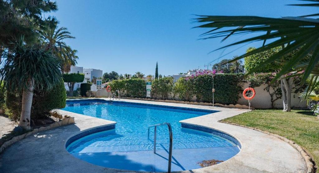 Bazén v ubytování Casa el Jardin de Indalo - Mojacar Playa nebo v jeho okolí