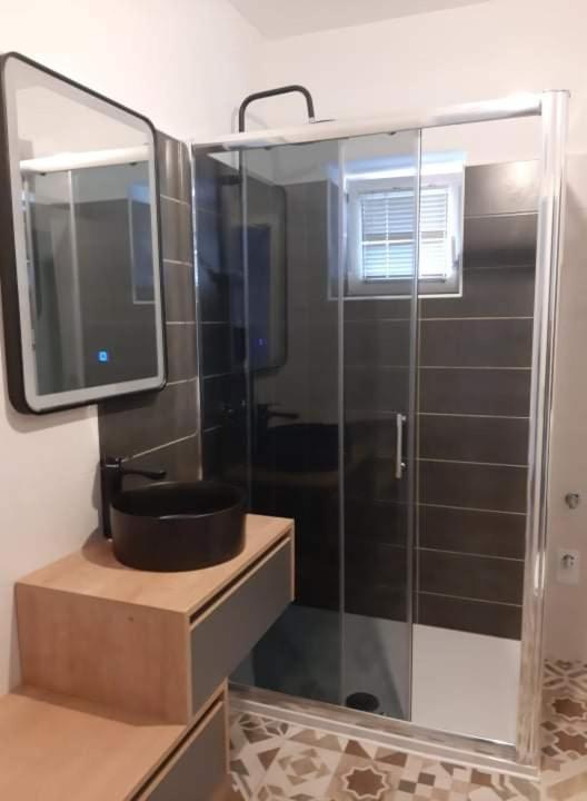 Koupelna v ubytování Apartments Adria