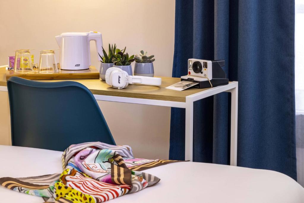 Hotel Paris Louis Blanc - Resim 13