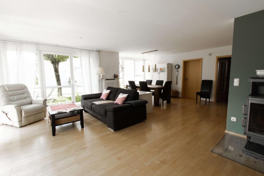 hirsch in pink - wohnen wie zuhause - Apartamento De Tres Habitaciones