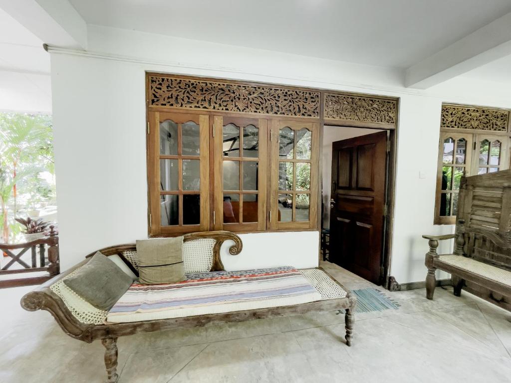 Alice in Paradise - 11