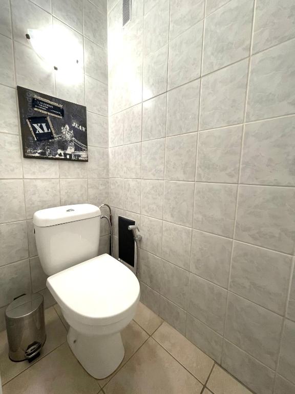 Koupelna v ubytování Chambre privée en colocation dans un appartement au centre de rillieux la pape