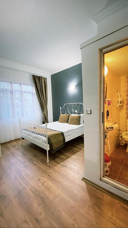 فضای داخلی Efsali Hotel Kaleiçi در آنتالیا - تصویر ۳