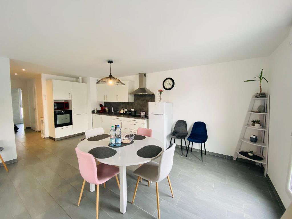 Appartement Orchidées proche centre Ville – photo 12