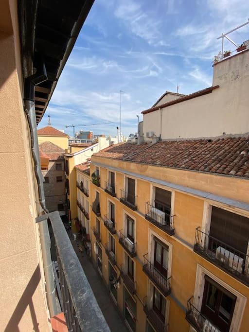 Calle Mayor. Puerta del Sol, Madrid – Precios 2022 actualizados