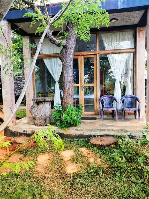 Sigiri Lake Paradise - 16