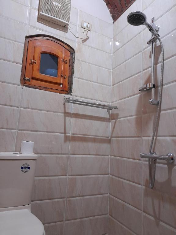Koupelna v ubytování HoneyMoonnaka Guest House Nubian ( بيت هانى )