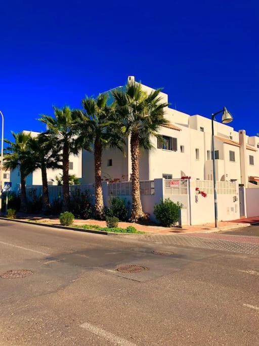 villa cinco palmas, Almerimar – Updated 2022 Prices