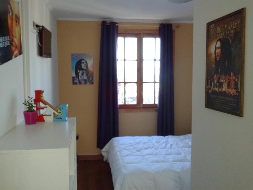 Foto da galeria de Hotel Ecomusic em Valparaíso
