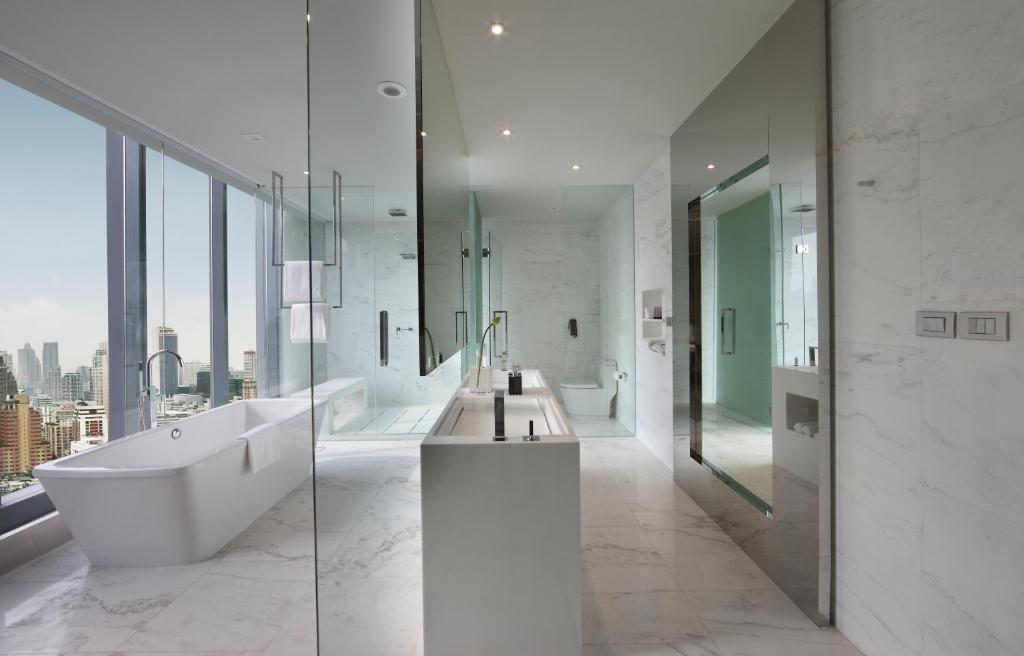 SO/ Bangkok - SO Lofty King Suite With Panoramic Park Or City View