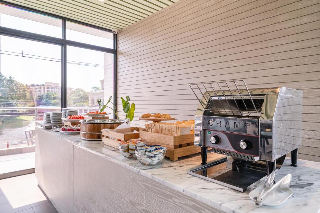 Manhattan Pattaya Hotel - SHA Extra Plus - Resim 28